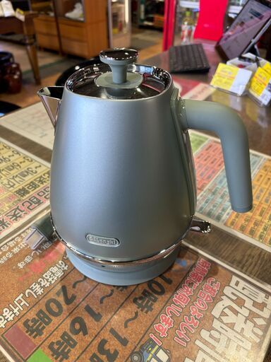 ✨展示・未使用品✨デロンギ ディスティンタ・ペルラコレクション 電気ケトル 【愛市IFC050319-104】