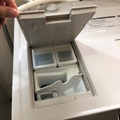 ドラム式洗濯機　洗剤自動投入