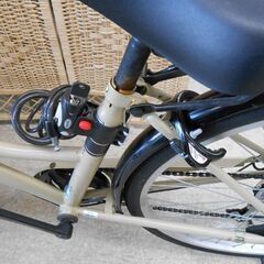 自転車 26インチ 6段変速 ベージュ系 AZZURARE カゴ付き ママチャリ 6段切替 鍵2種類付き A19PK11908 札幌 西野店