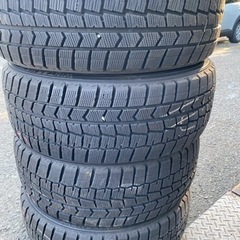 215/45R18タイヤ4本