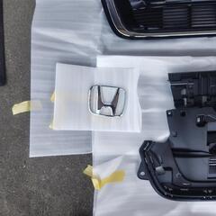 新型N-BOXカスタムターボ　標準フロントグリル