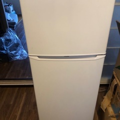 ハイアール　2020年製130L冷蔵庫
