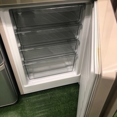 安心6ヶ月保証！ TWINBIRD 大型冷蔵庫 KHR-EJ19