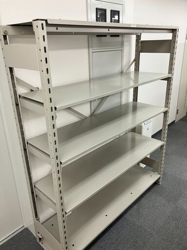 スチールラック　重量物品棚