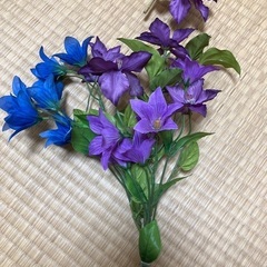 青と紫色の造花セット