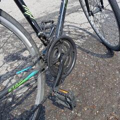 自転車 クロスバイク シマノ 21段変速ギア　今年1月に購入