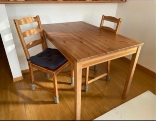 【IKEA】ダイニングテーブル4脚セット