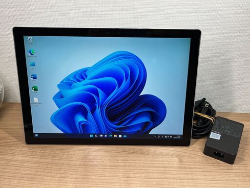 Simモデル・お買い得〉05055  Microsoft Surface Pro5 第7世代  8GB/256GB i5 Office2021 Windows11