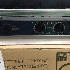 YAMAHA パワーアンプ p-2500s ケース付き