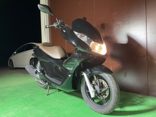 美車　通勤快適　ホンダ　PCX 125cc  バイク