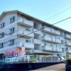 ⭐️3-4月入居限定の特別家賃⭐️とっても広い75.8㎡！リフォ...