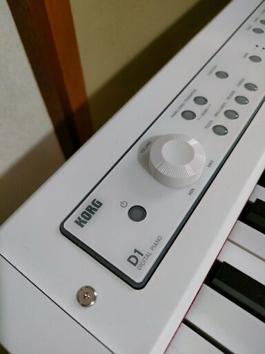 お話中】デジタルピアノ KORG D1 白 美品 値下げしました✨