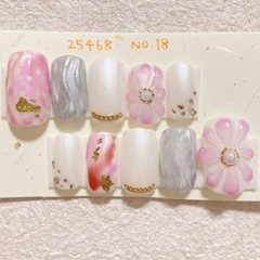 ネイルチップ　No.18