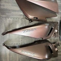 t-max530外装部品