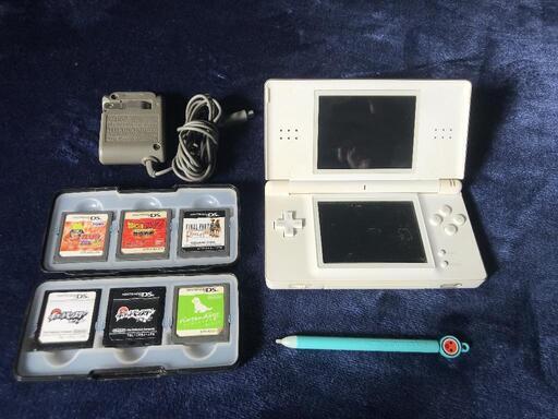 ニンテンドーDS lite 本体 + ゲーム６種類(男の子向け)
