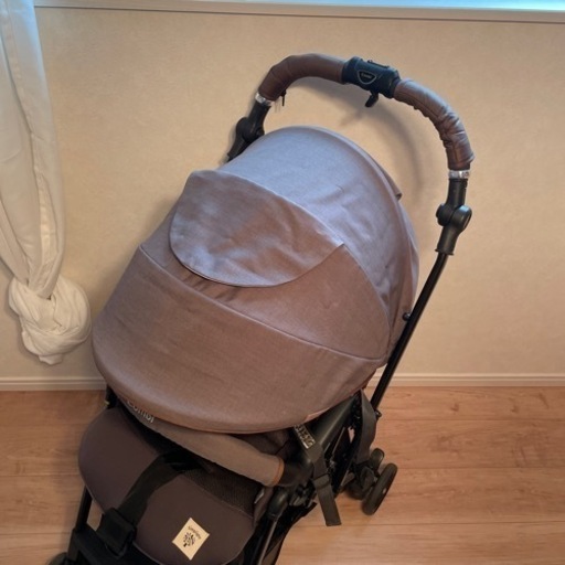 A型ベビーカー スゴカルα エッグショック （トイザらス限定モデル