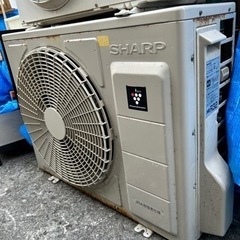 SHARP 冷暖房エアコン5.6k 商談中です200V 標準の設置まで込みです