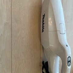 【掃除機】makita CL107FD家電 美容家電 ヘアケア