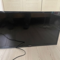 TOSHIBA 32 LED TV