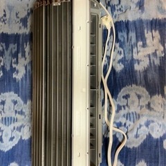 DAIKIN 冷暖房エアコン5.6k 200V標準の設置まで込みです