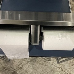 TOTO 2連紙巻器　トイレットペーパー　ステンレス　棚付き