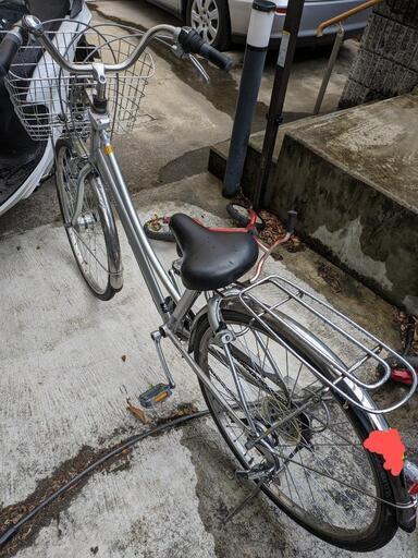 通学用自転車　２６インチ　未使用のサドルあり