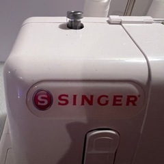 SINGERシンガー プロフェッショナル2 ロックミシン S-700DF