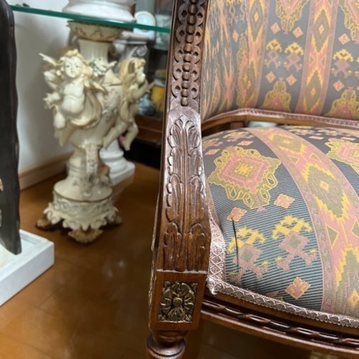 イギリスアンティーク 椅子 クッションはふっくら