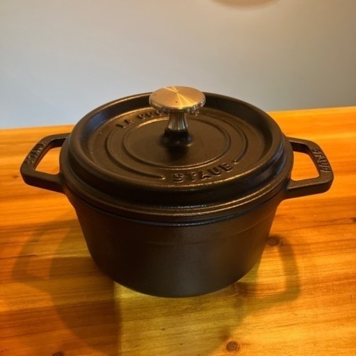 未使用！staub ストウブ ピコ ココット ラウンド ブラック 16cm 両手 旧型