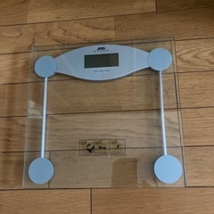 ガラスの体重計