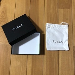 FURLA 空箱 巾着