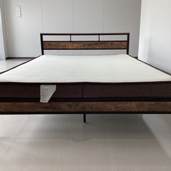 パイプダブルベッド【町田市再生家具】 233223