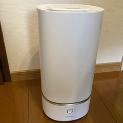 上給水超音波加湿器　アイリスオーヤマ　UTK-230  2020年製 