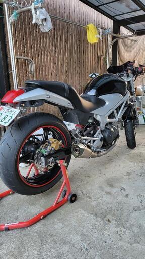 ホンダVTR250 FI フルカスタム　リアCBR1000RRホイール
