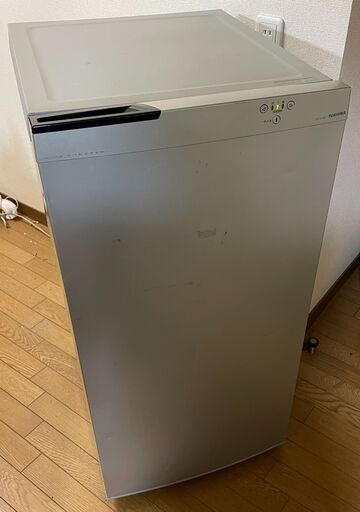 TOSHIBA/東芝 ホームフリーザー GF-N10H (S) 07年製 冷凍庫