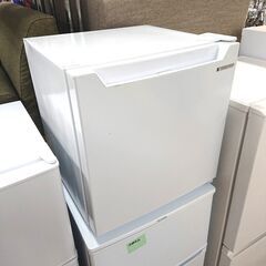 2022年製　美品【冷蔵庫】YAMADA 1ドア 冷蔵庫 YRZ-CO5H1 ヤマダオリジナル YRZC05N 冷蔵庫 1ドア 右開き 47L REFAGE