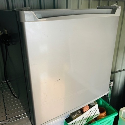 小型ワンドア冷凍庫