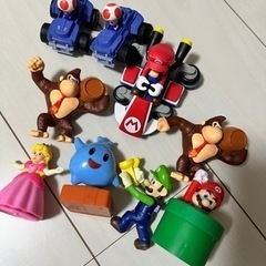 マリオ　ハッピーセット　オモチャ