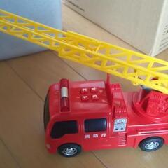 おもちゃ③　消防車