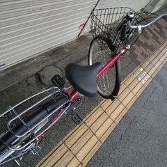 美品☆Socio[ソシオ]26吋 ファミリーサイクル 外装6段/LEDオート(レッドXブラック)