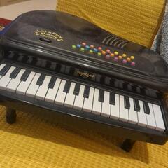 おもちゃ　楽器 鍵盤楽器、ピアノ