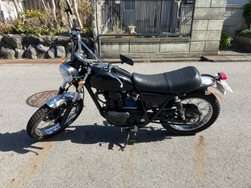 250TR キャブ車（ヘルメットTT\u0026CO付けます）