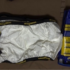 グッドイヤー　スノーソックス