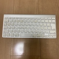 アップル　ワイヤレスキーボード　A1413