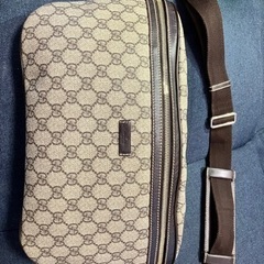 GUCCI ウェストバッグGGスプリーム211110