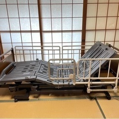 早く来れる方にお譲りします！/介護ベッド/フランスベッド/3モーター/SE-07JJ 呉市内有料配達可能