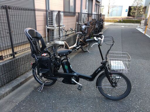 c84バカ良心的な電動自転車屋土日もお子様と土足のまま、ご試乗可能です。  　電動自転車・リサイクル専門店　　ご試乗をしてから、ご購入できます。  土日もお子様と土足のまま、いろいろなタイプの電動自転車のご試乗可能です。  安心の無料保証；点検サービス付きバカ良心的な中古電動自転車屋  ２０インチ、チャイルドシート、２人乗り、３人乗り、１人乗り電動自転車  　電動自転車・リサイクル専門店　　ご試乗をしてから、ご購入できます。  後ろチャイルドシートをかごに変更し