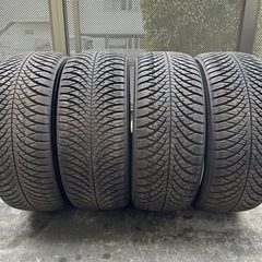 225/45R18 YOKOHAMA BluEarth 4S 2...