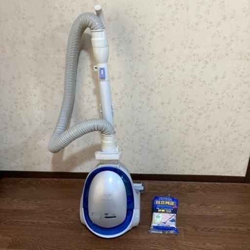 HITACHI　日立　紙パック式掃除機　CV-PY20　2014年製
