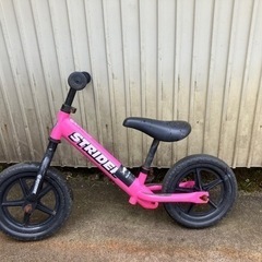 ストライダー　正規品　ピンク　幼児　自転車